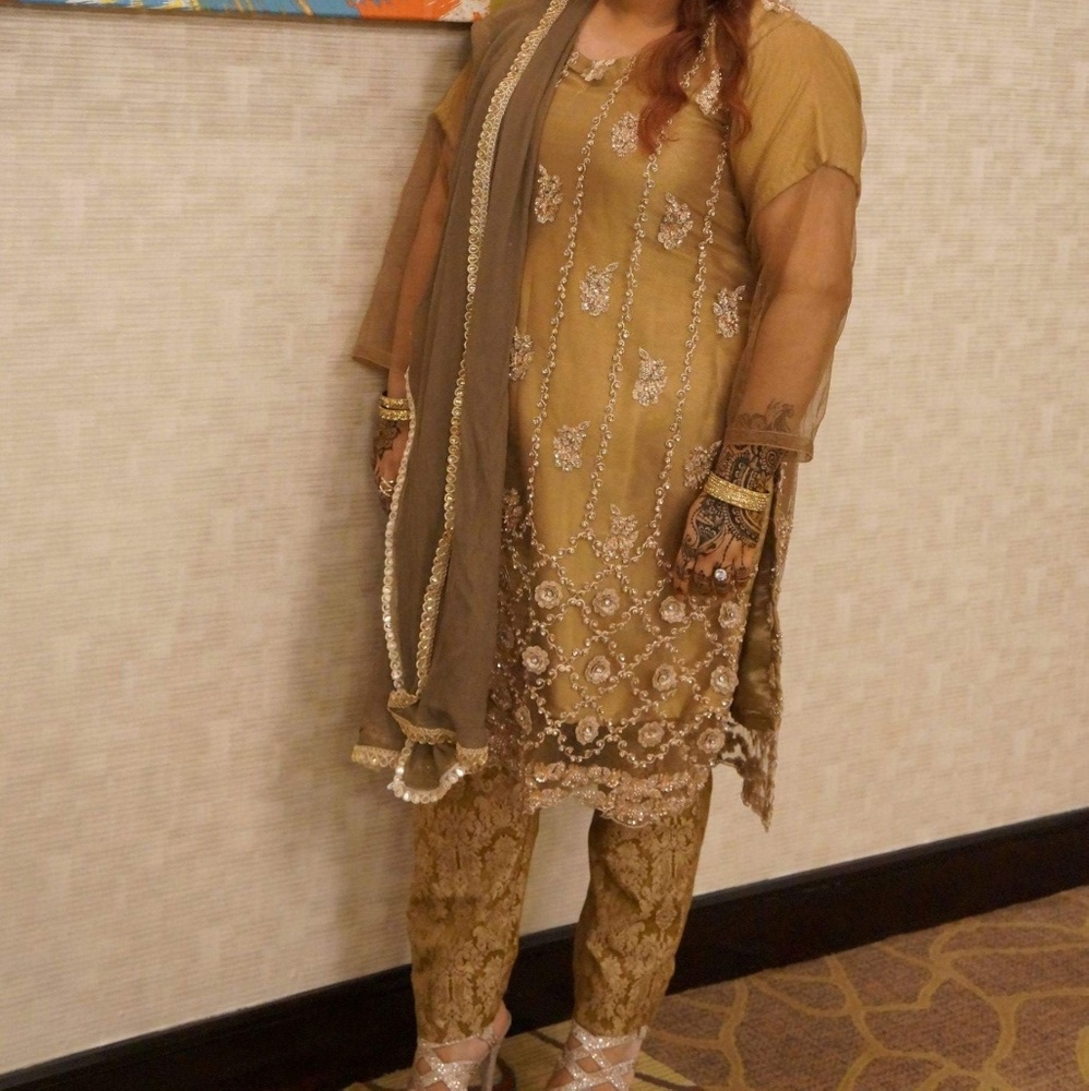 Pakistani clothes